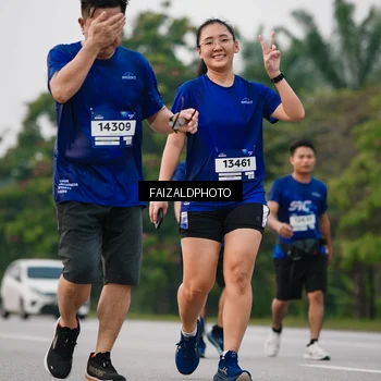 Runner Photo 7413122