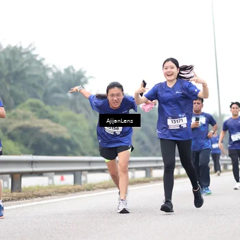 Runner Photo 7413135