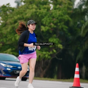 Runner Photo 7413155