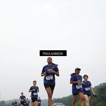 Runner Photo 7413162