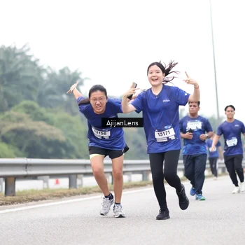 Runner Photo 7413167