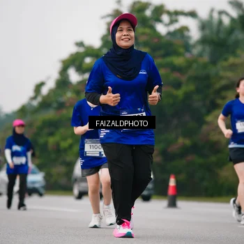 Runner Photo 7413181
