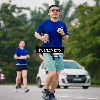 Runner Photo 7413184