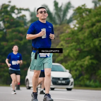 Runner Photo 7413193