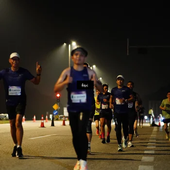 Runner Photo 7413235