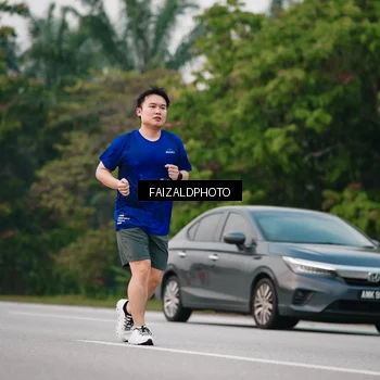 Runner Photo 7413243