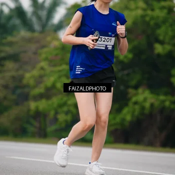 Runner Photo 7413245