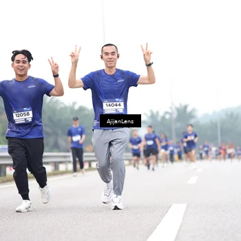 Runner Photo 7413248