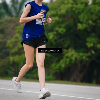 Runner Photo 7413251
