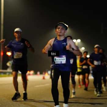 Runner Photo 7413262