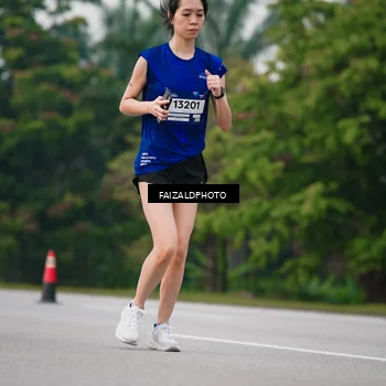 Runner Photo 7413266