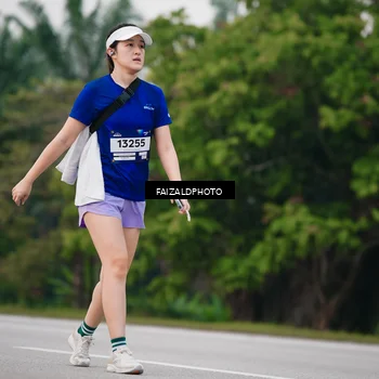 Runner Photo 7413267
