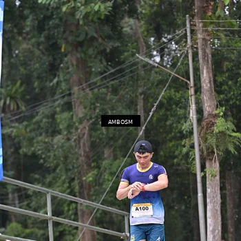 Runner Photo 7413271