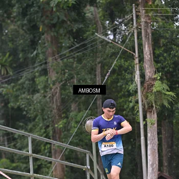 Runner Photo 7413275