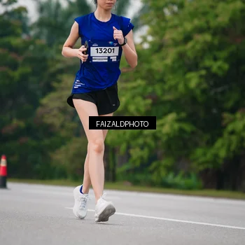 Runner Photo 7413276