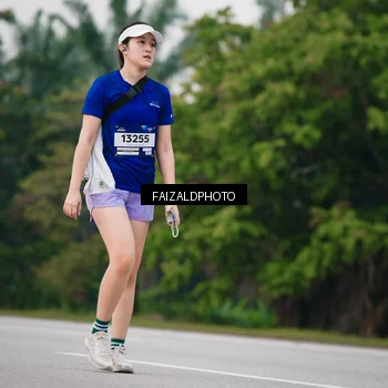 Runner Photo 7413281
