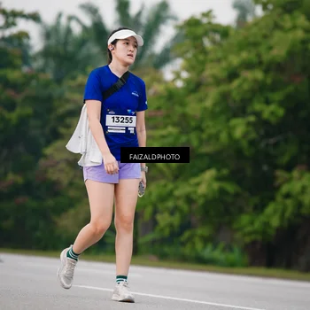 Runner Photo 7413293