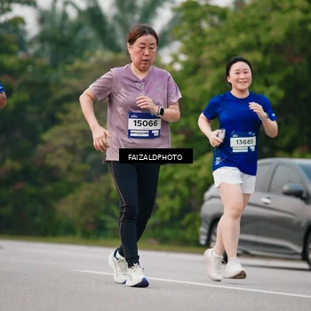 Runner Photo 7413296