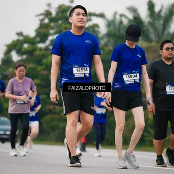 Runner Photo 7413318