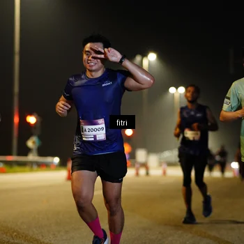 Runner Photo 7413327
