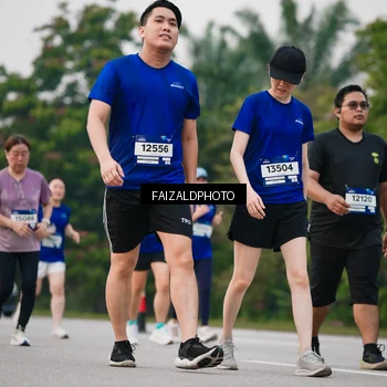 Runner Photo 7413332