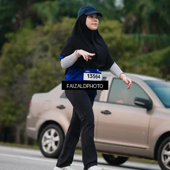 Runner Photo 7413333
