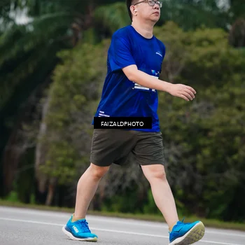 Runner Photo 7413351