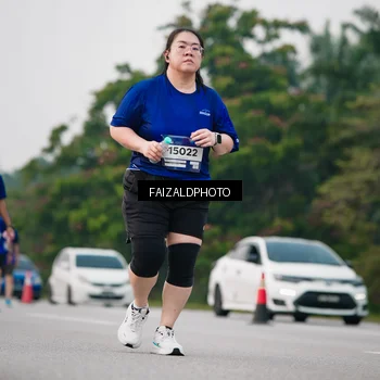 Runner Photo 7413365