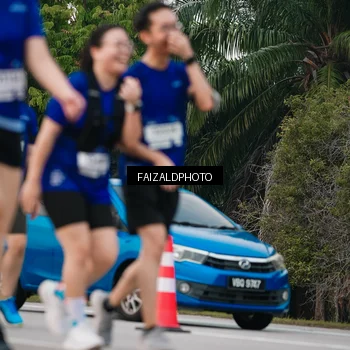 Runner Photo 7413368