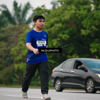 Runner Photo 7413378