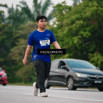 Runner Photo 7413387