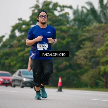 Runner Photo 7413403