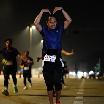 Runner Photo 7413431
