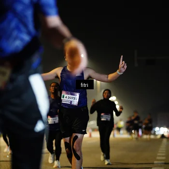 Runner Photo 7413441