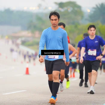 Runner Photo 7413453