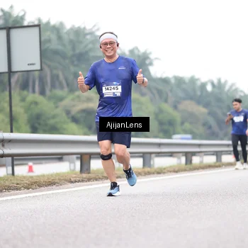 Runner Photo 7413485