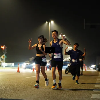 Runner Photo 7413505