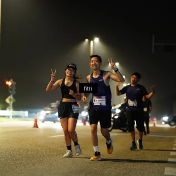 Runner Photo 7413509