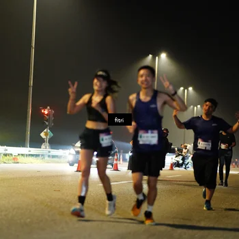 Runner Photo 7413514