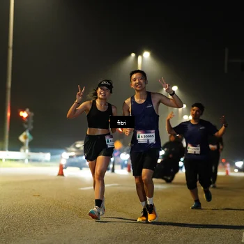 Runner Photo 7413515