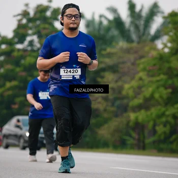 Runner Photo 7413576
