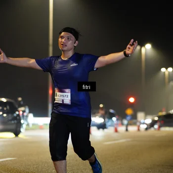 Runner Photo 7413581