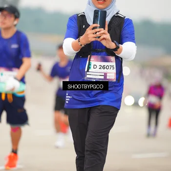 Runner Photo 7413595