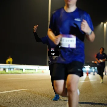 Runner Photo 7413612