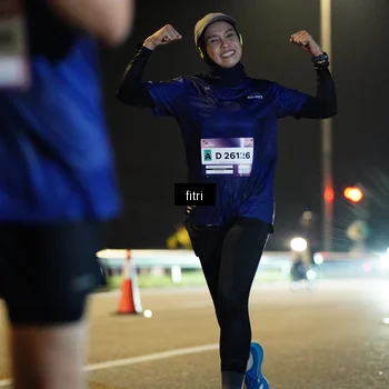 Runner Photo 7413624
