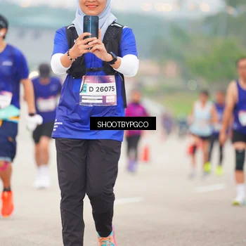 Runner Photo 7413631