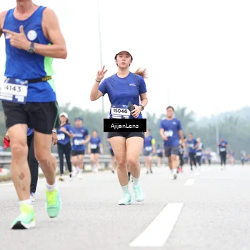 Runner Photo 7413652
