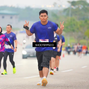Runner Photo 7413688