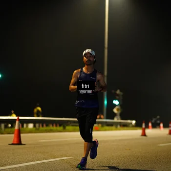 Runner Photo 7413691
