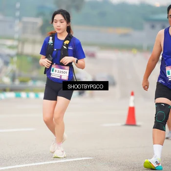 Runner Photo 7413696
